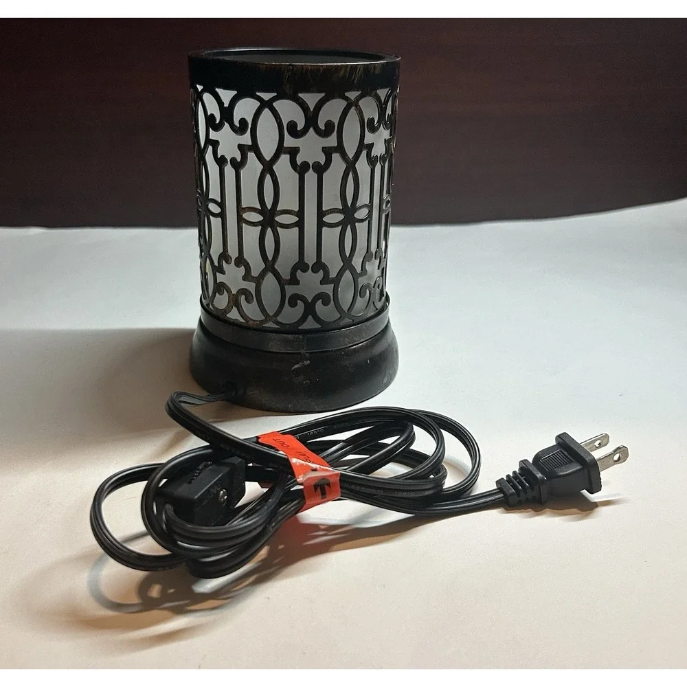 Country Light Metal On Glass Electric Base Intertek‎ Lamp